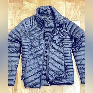 TOMMY HILFIGER packable down jacket